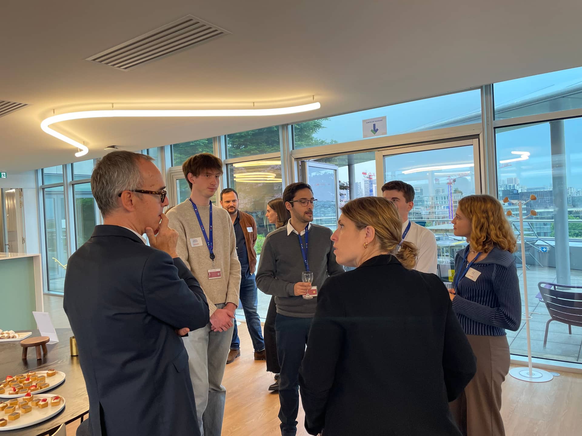 afterwork mentors-mentorés pour les étudiants de l'école urbaine de Sciences Po, à la Maison de la RATP